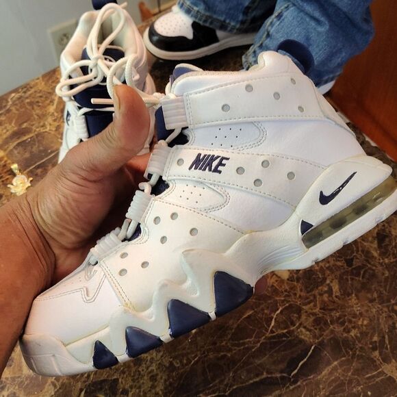 Nike Air Barrage Mid White/Navy – Size 5.5 – Retro Basketball/Trainer - Picture 4 of 9